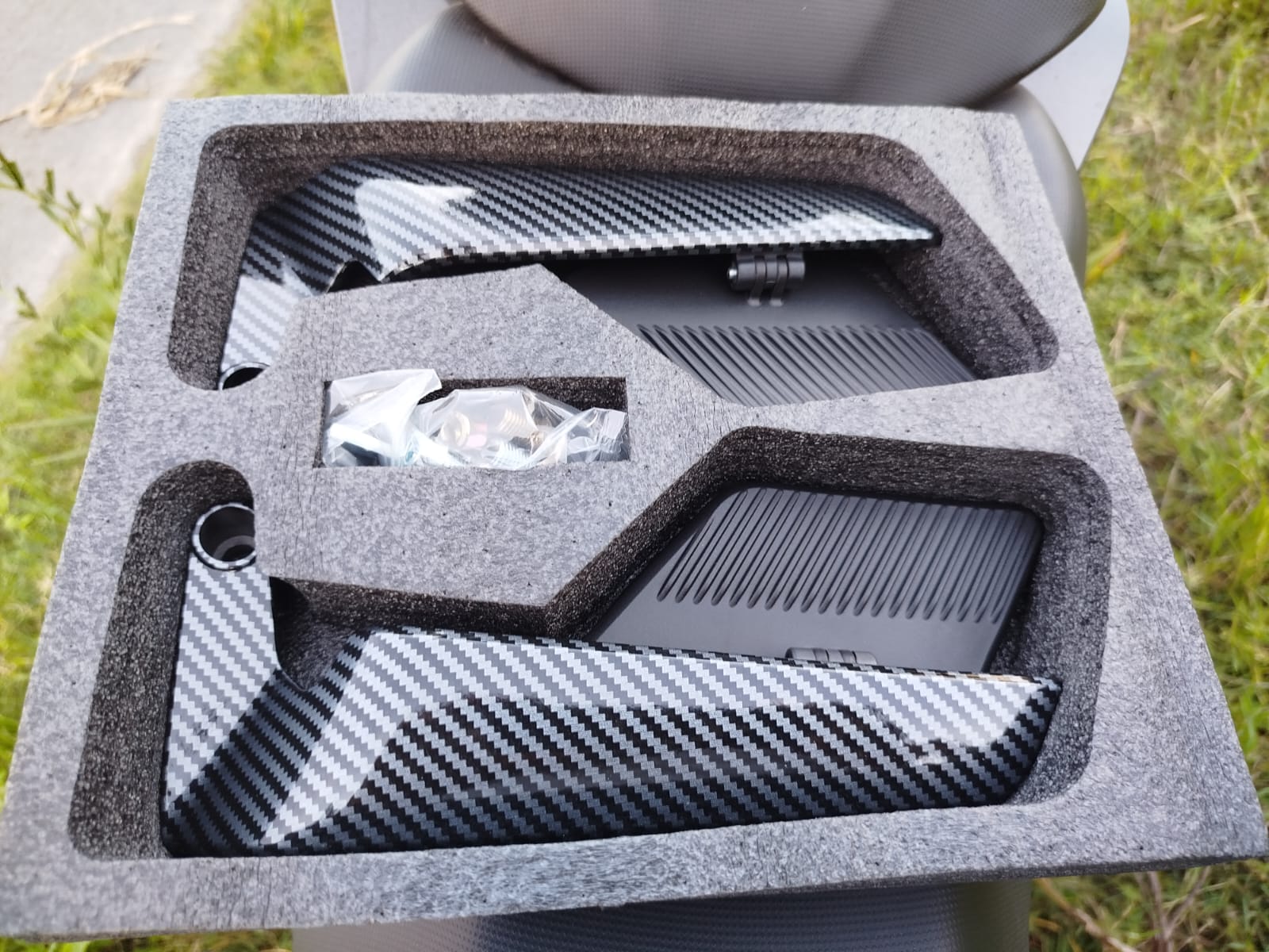 Carbon Mirror